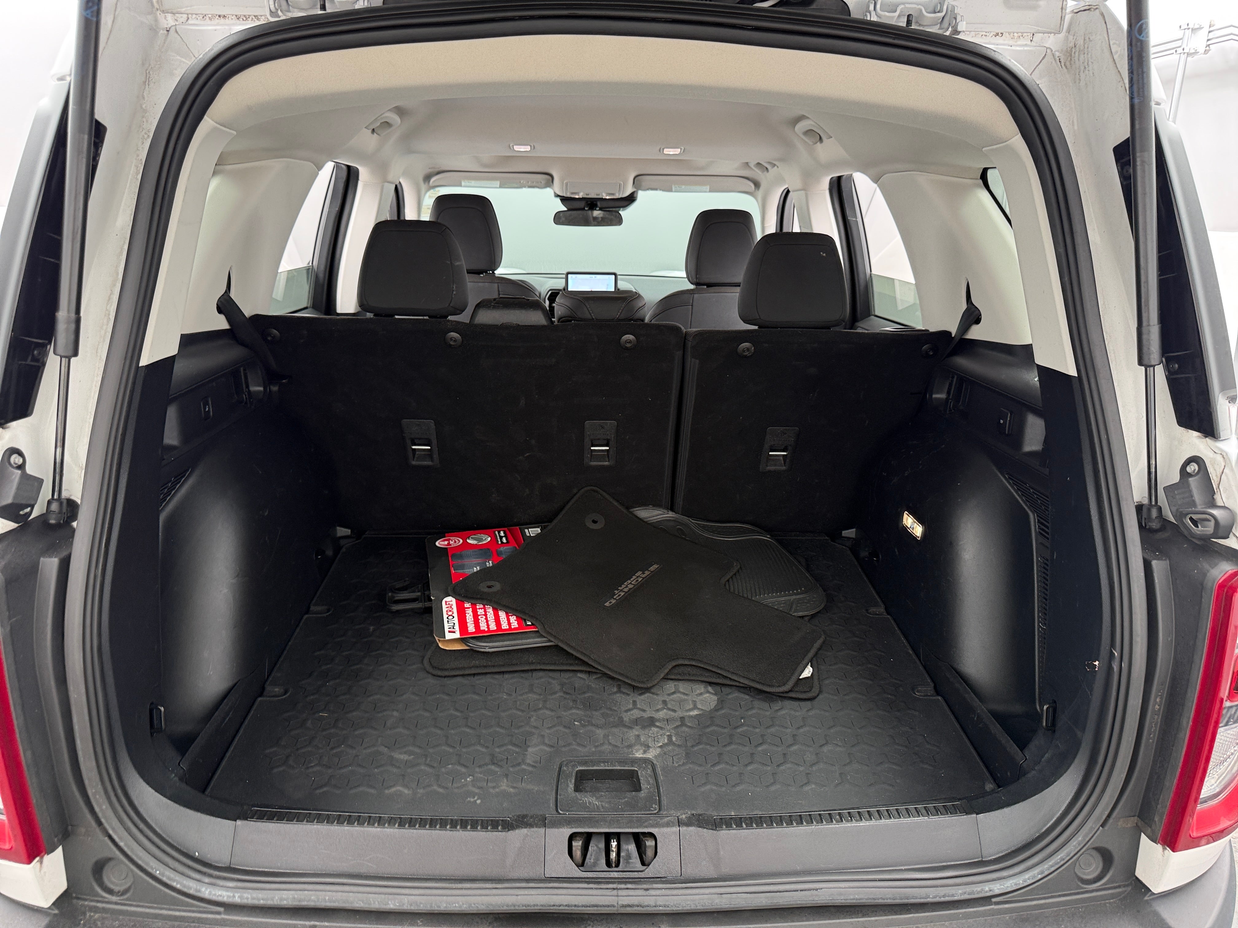 ford bronco sport 2022 3FMCR9B67NRD05216 image ford bronco sport 2022 3FMCR9B67NRD05216 image